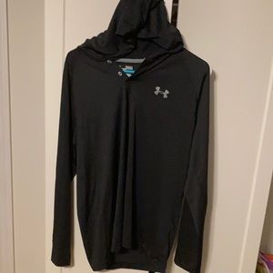 Under Armour heat gear loose hooded light sweatsht